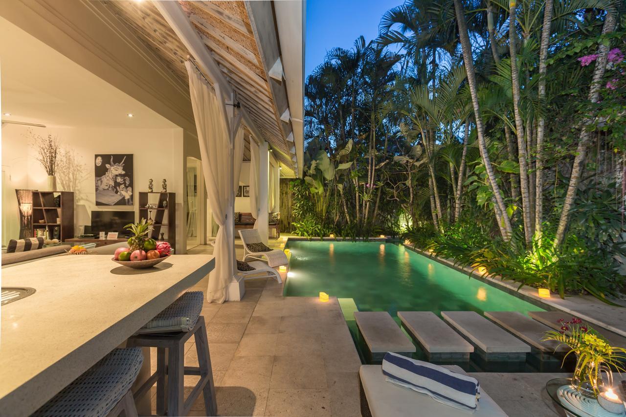 Villa Tangra Seminyak Exteriör bild