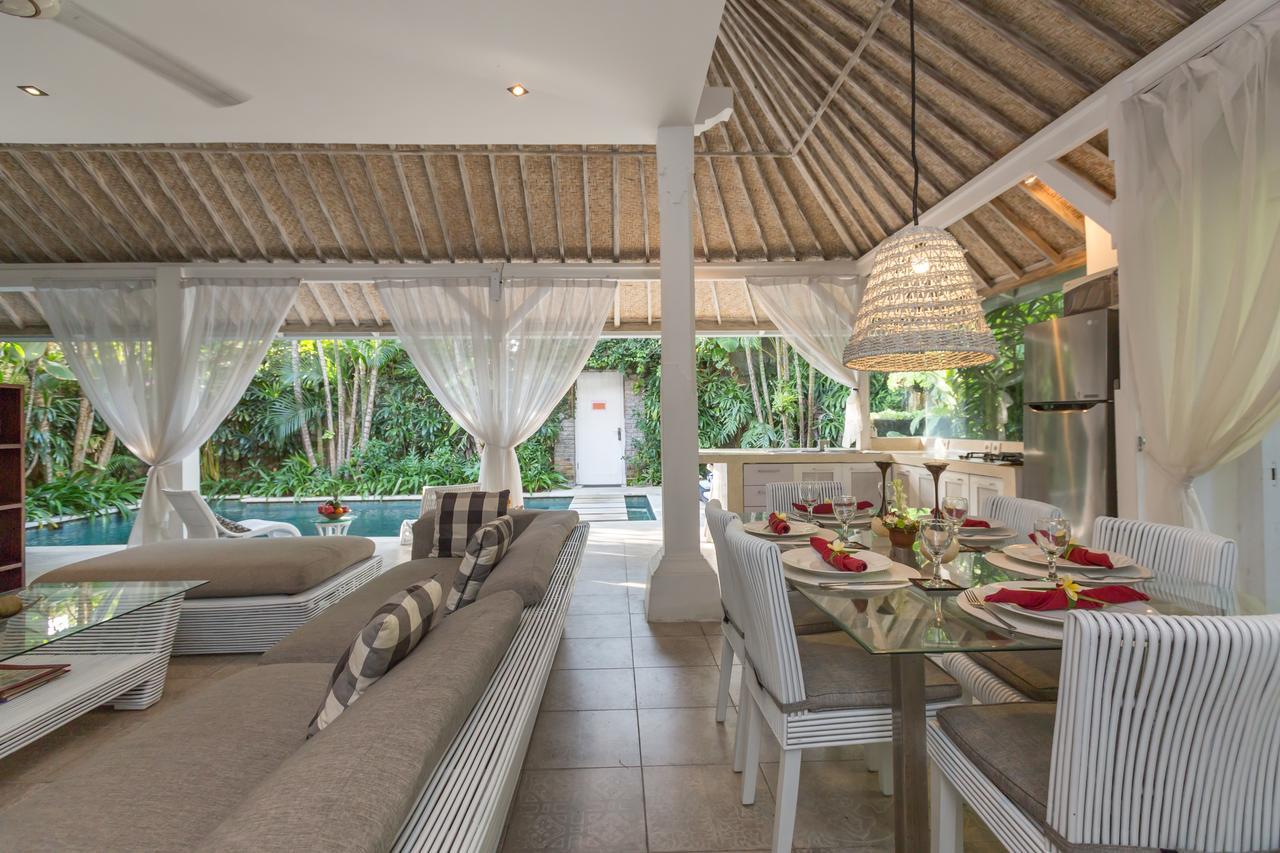 Villa Tangra Seminyak Exteriör bild