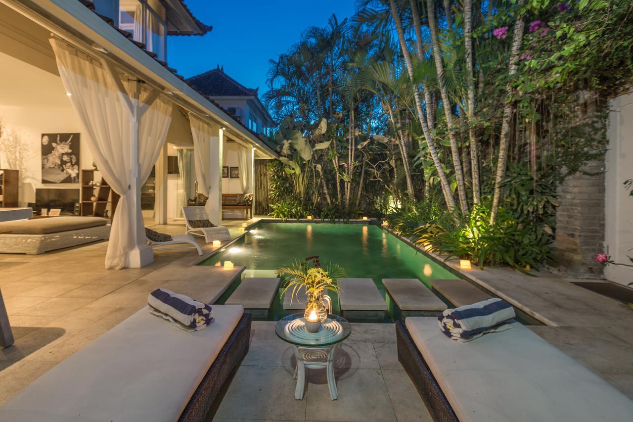 Villa Tangra Seminyak Exteriör bild